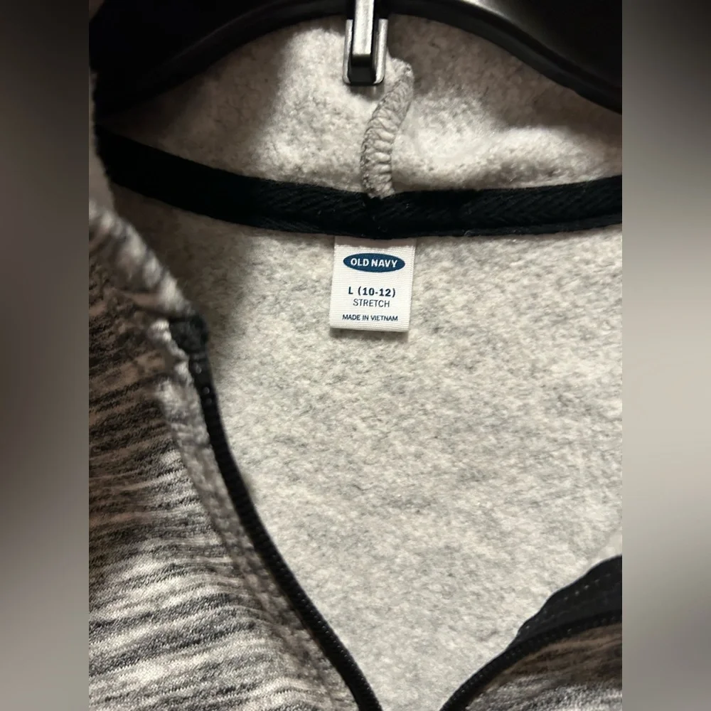 Old Navy Boys zip up hoodie sz L (10/12)